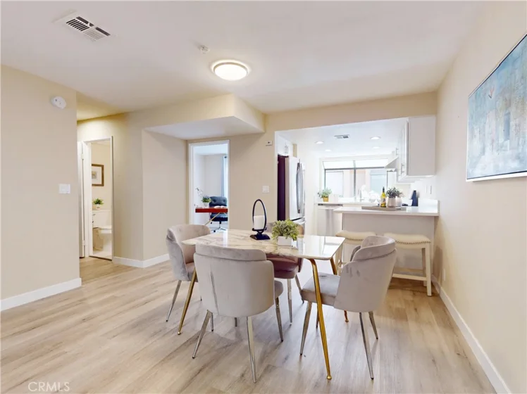 105 S Marguerita Avenue #C photo 9