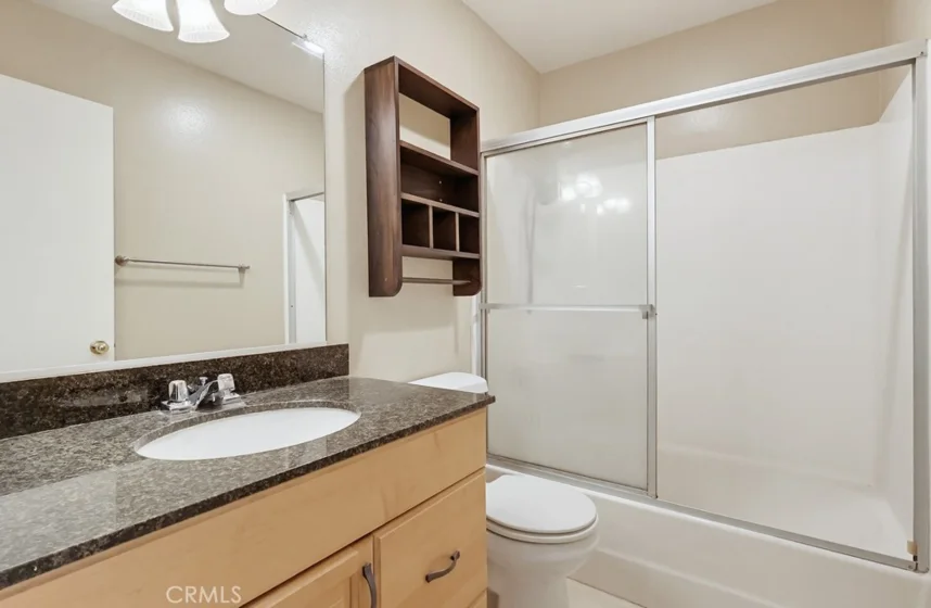 6028 Bixby Village Drive #96 photo 19