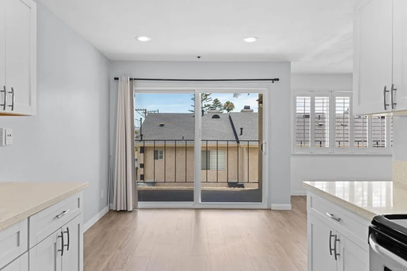 1830 Thomas Avenue #2F photo 3
