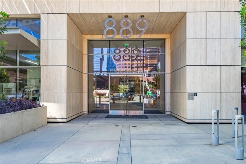 889 Francisco Street #1210 photo 15