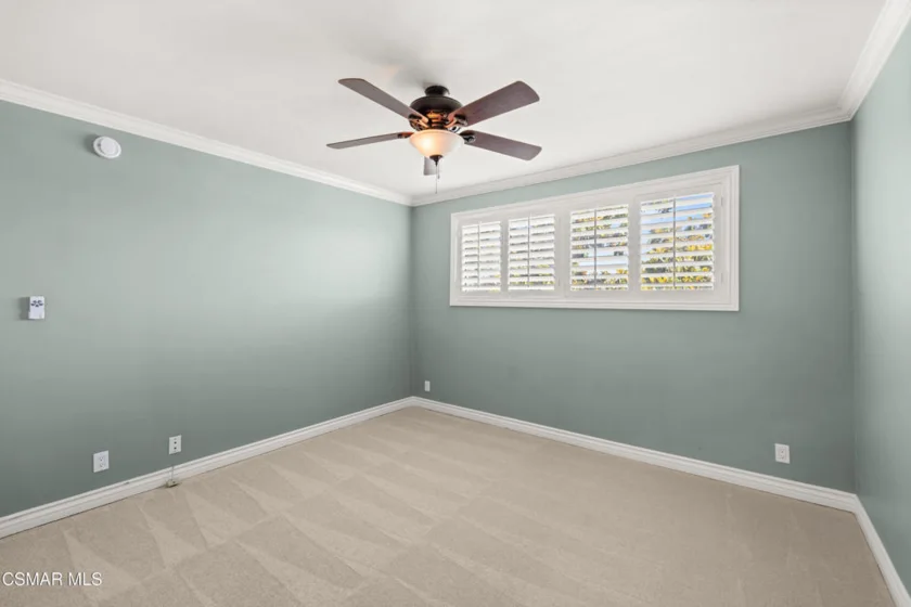 4950 Louise Avenue #301 photo 17