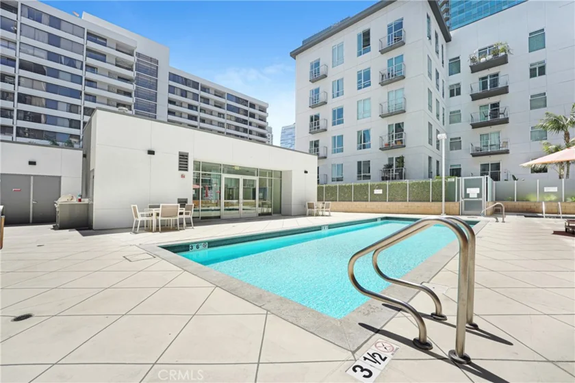 645 W 9th Street #314 photo 9