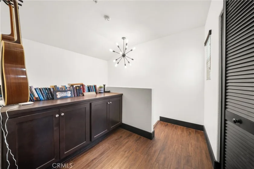6198 Lincoln #18 photo 23