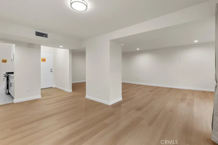 7505 Hampton Avenue #4 photo 5