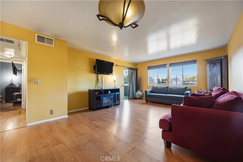 2507 E 15th Street #109 photo 4