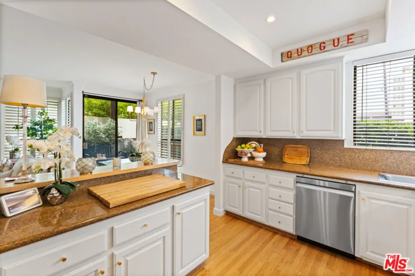 12115 San Vicente Boulevard #111 photo 7