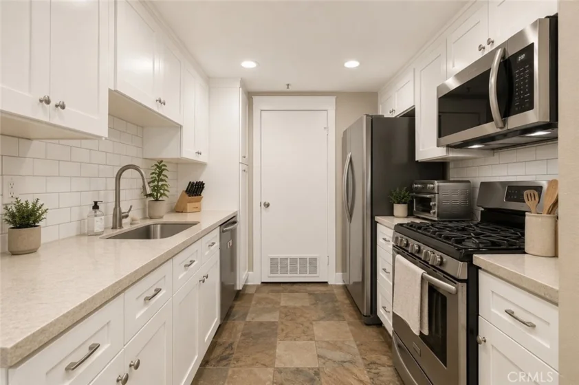 17661 Sergio Circle #CI103 photo 6