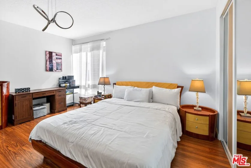 4822 Van Noord Avenue #6 photo 11