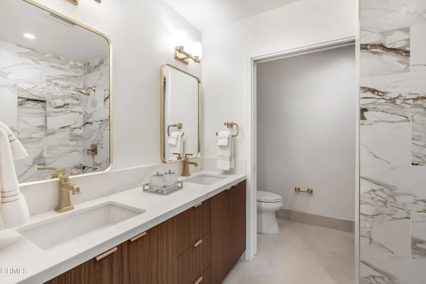 139 S Oak Knoll Avenue #301 photo 18