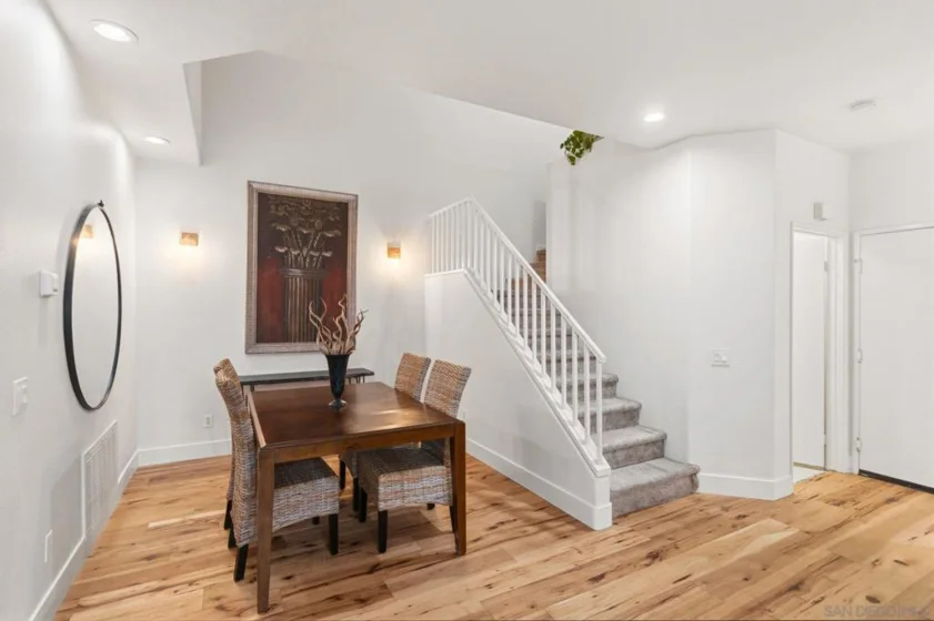 5572 Renaissance Avenue #3 photo 14