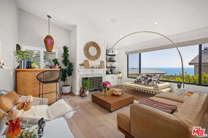 6795 Las Olas Way photo 1