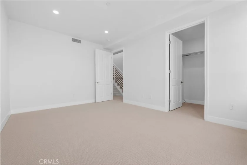 13440 Moorpark Street #101 photo 36