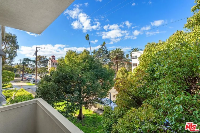 1101 Lincoln Boulevard #5 photo 4