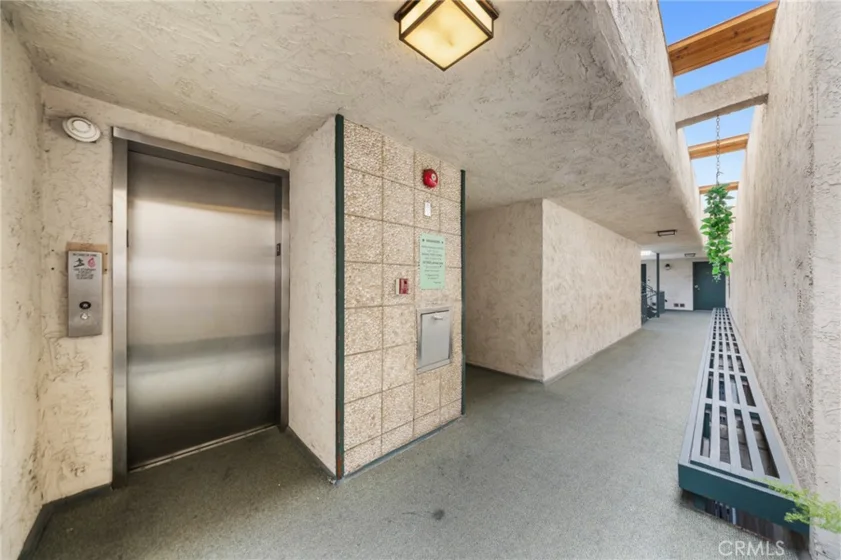 985 E California #306 photo 35
