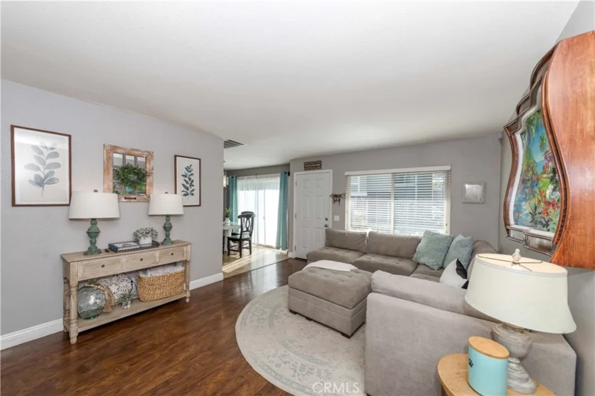 1727 N Willow Woods Drive #B photo 17