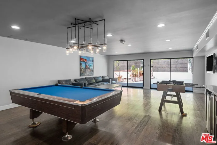 1230 Horn Avenue #200 photo 14