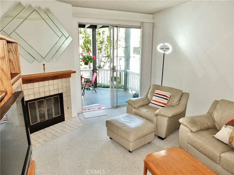 2330 Vanguard #F102 photo 15