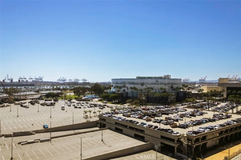 525 E Seaside Way #807 photo 29