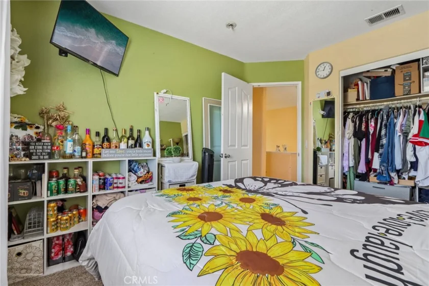41905 Driver Lane photo 23