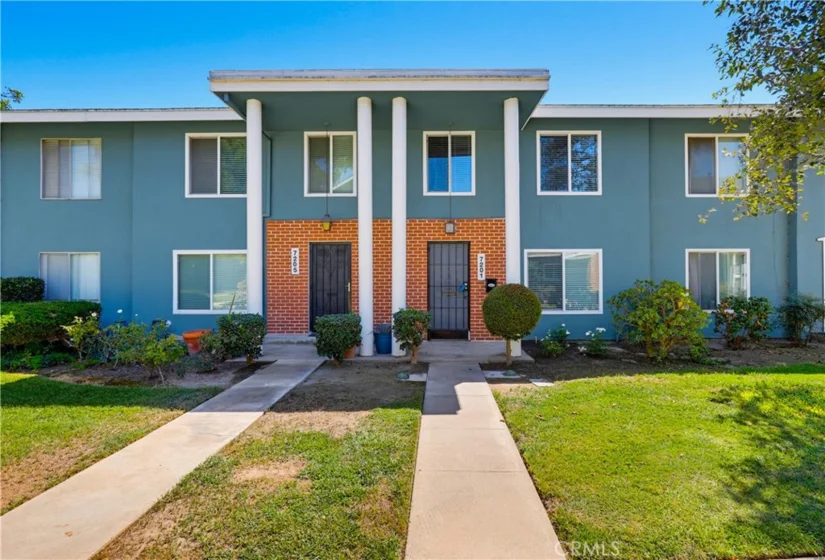 7201 Santa Isabel Circle photo 1