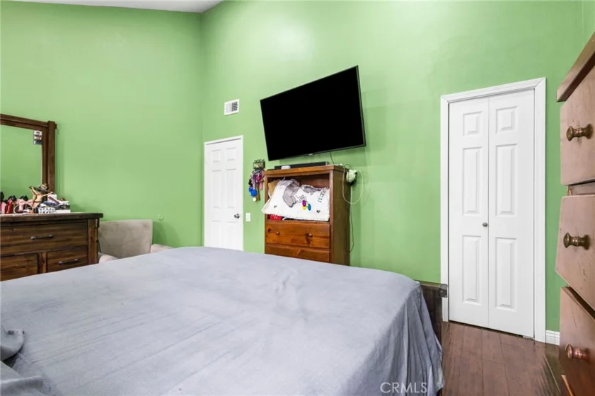 1381 S Walnut #2105 photo 20