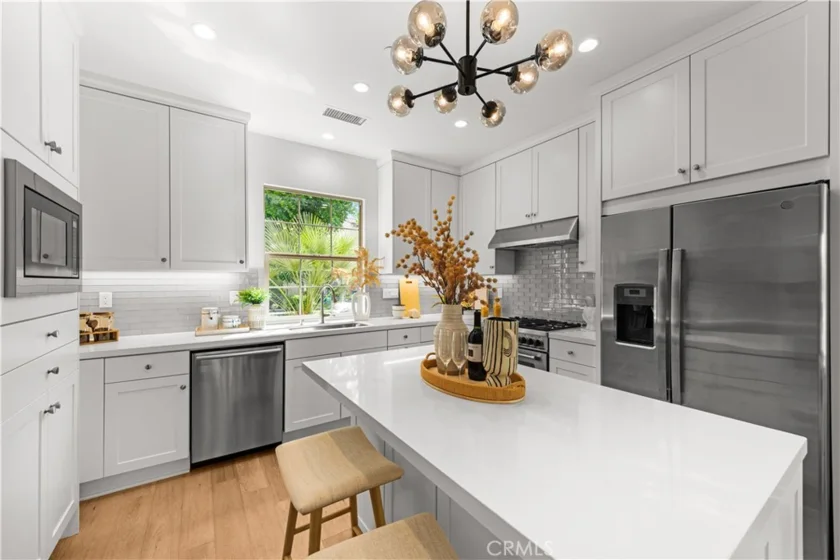 171 Elkhorn photo 5