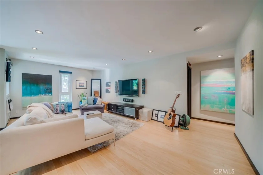 11789 Montana Avenue #7 photo 1