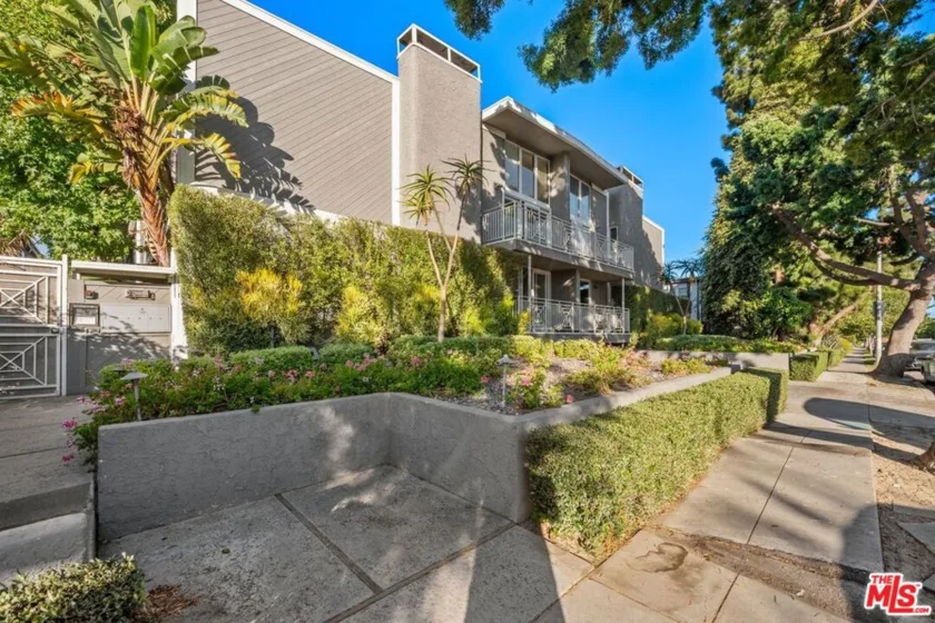 1425 Stanford Street #5 photo 6