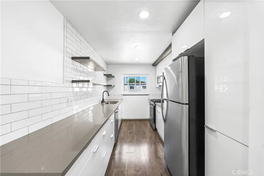 7135 Coldwater Canyon Avenue #16 photo 6