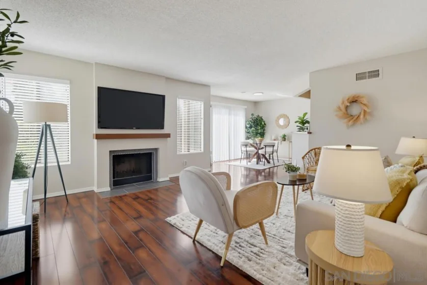 8391 Suntree Place photo 13