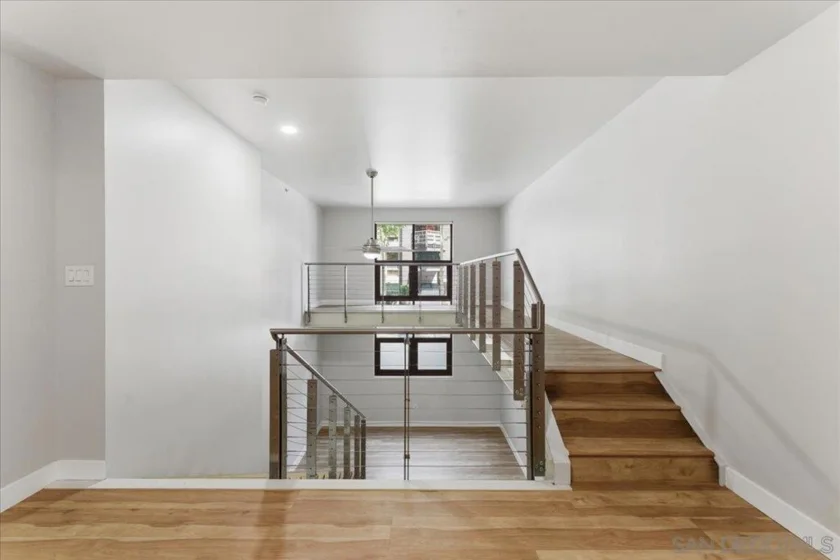 1150 J #103 photo 16