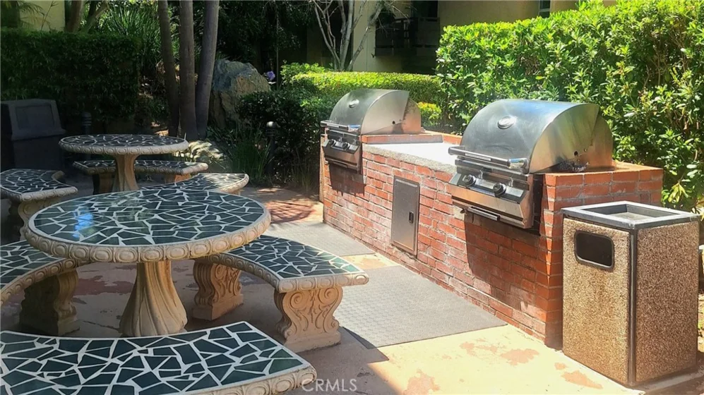 1621 S Hotel Circle #E320 photo 21
