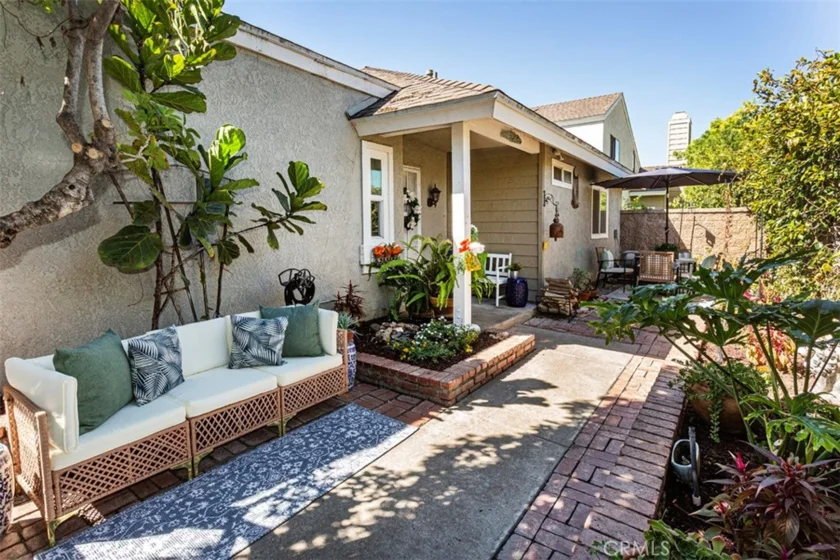 24 Riverstone photo 7