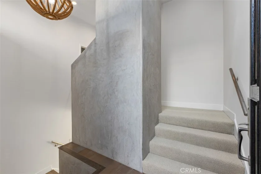 2021 Avenida Chico photo 5