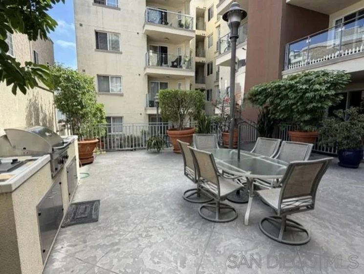 1601 India Street #111 photo 27
