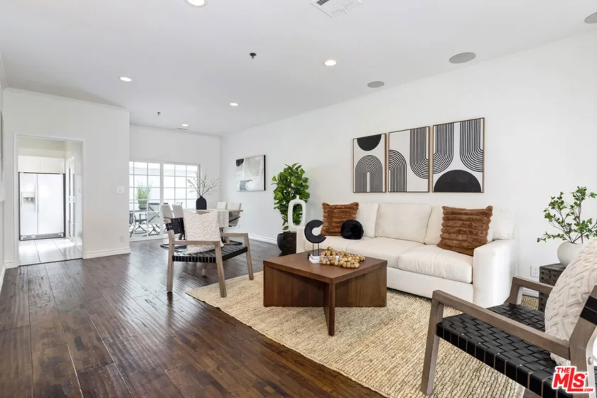 1338 Stanford Street #C photo 1