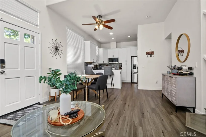 1071 S Volterra photo 9
