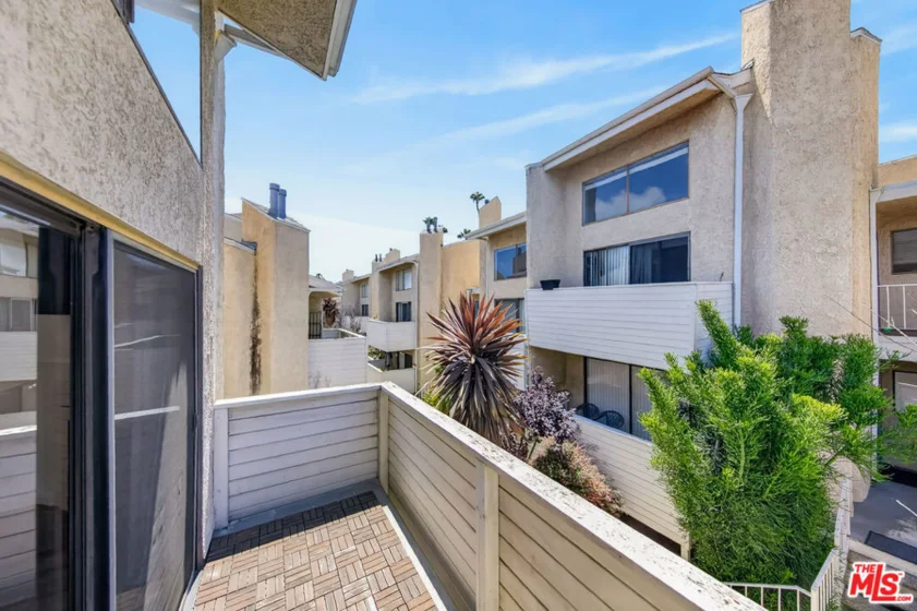 10521 National Boulevard #214 photo 23