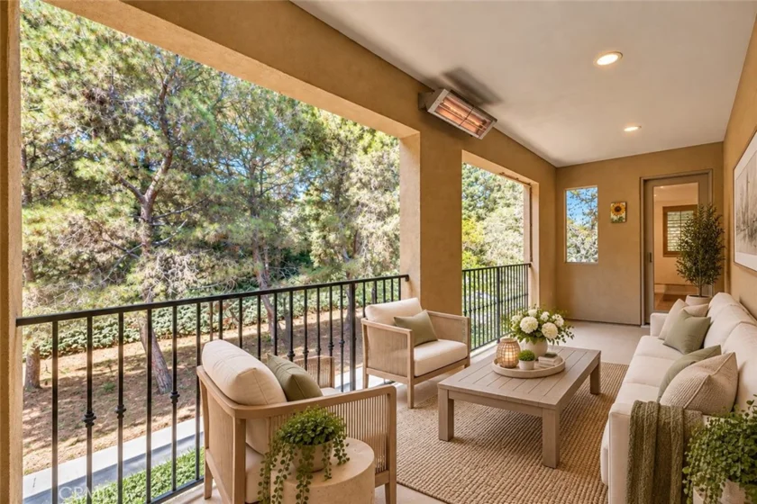 231 Lonetree photo 8