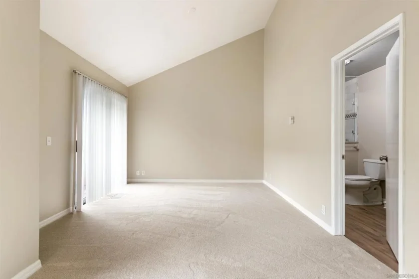 8746 Villa La Jolla Drive #51 photo 16