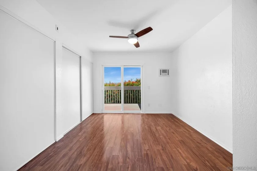 687 Ascot Drive #H photo 9