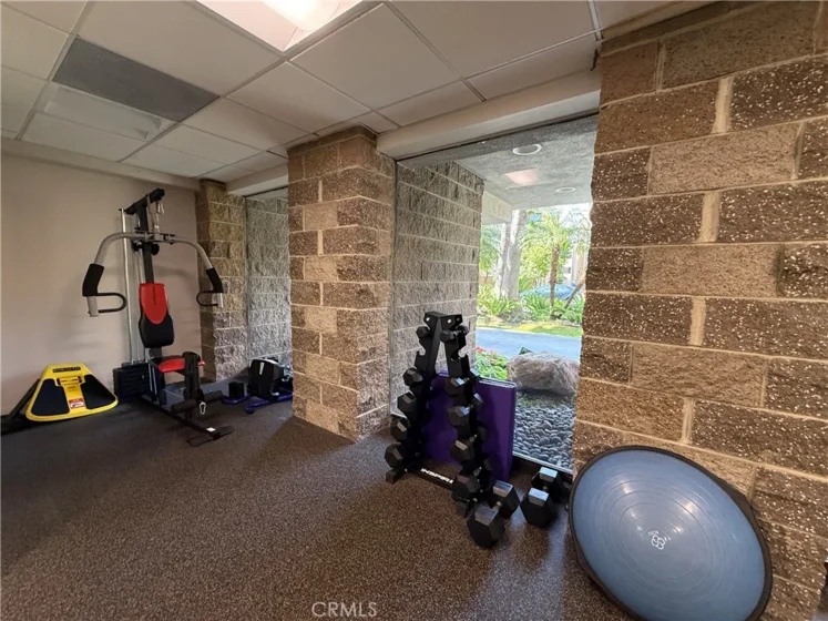 14144 Dickens #310 photo 22