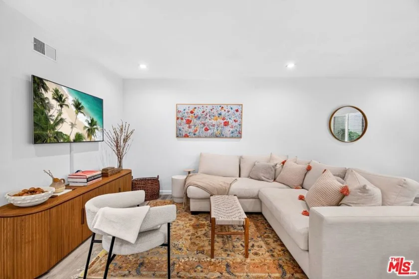 11670 W Sunset Boulevard #217 photo 4