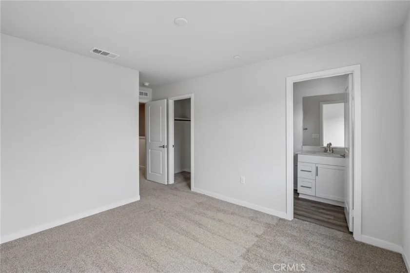 9549 Hannah Way photo 29