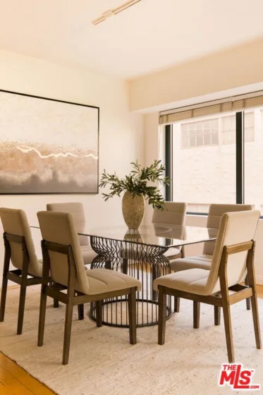 10520 Wilshire Boulevard #303 photo 15