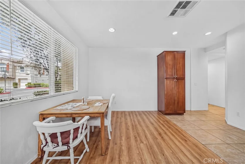 27571 Darrington Avenue #2 photo 6