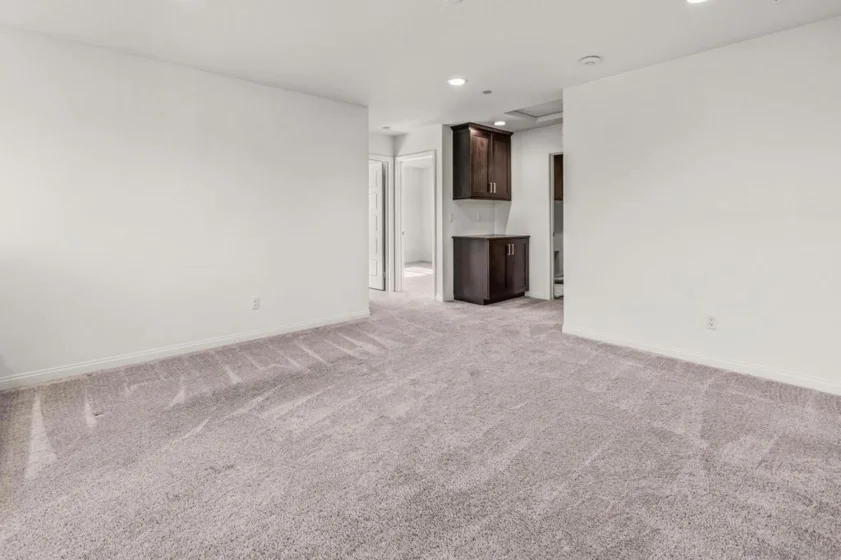 505 Pinedale photo 14