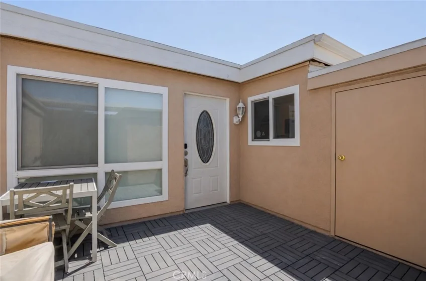 2900 Madison photo 9