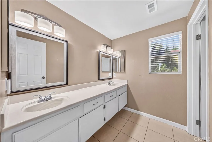 41801 Asteroid Way photo 42