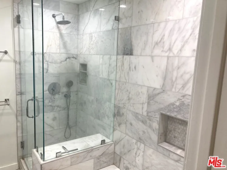 1025 N Kings Road #115 photo 14
